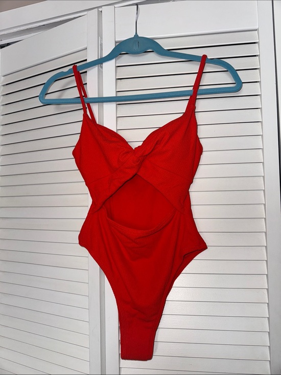 Billabong Other - Billabong one piece swimsuit